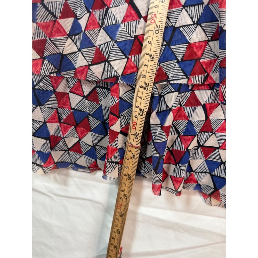 Roz & Ali Womens Medium Blue Red White Geometric Triangle‎ Tiered Sleeveless Top - Picture 6 of 9